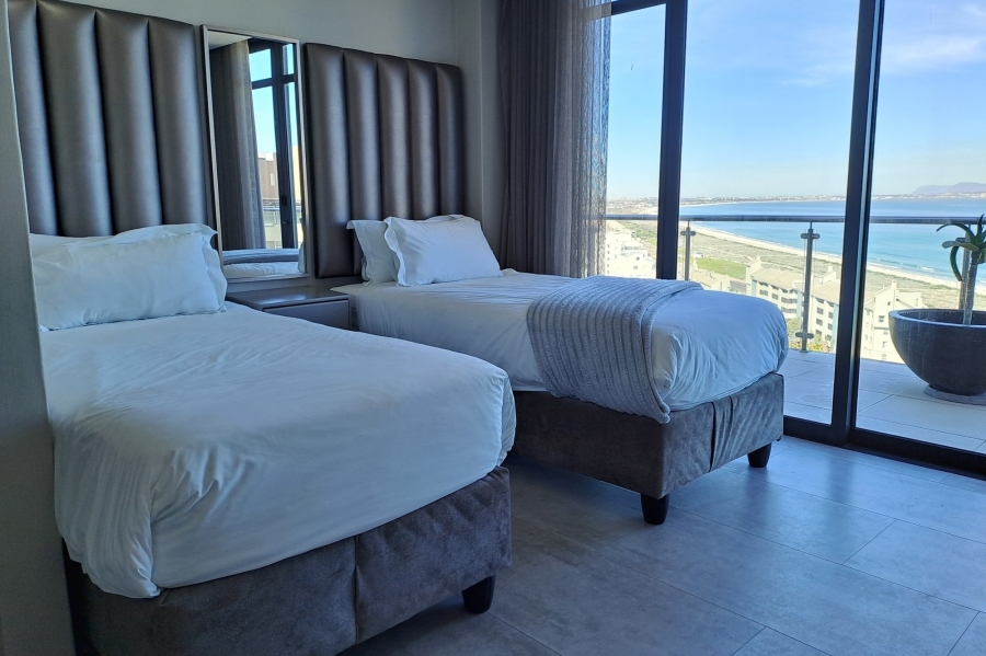 4 Bedroom Property for Sale in Beachfront Western Cape
